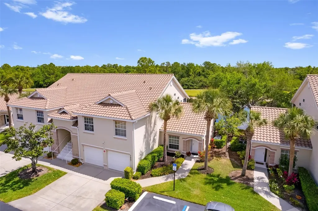 7667 Sweetbay Circle Bradenton FL 34203