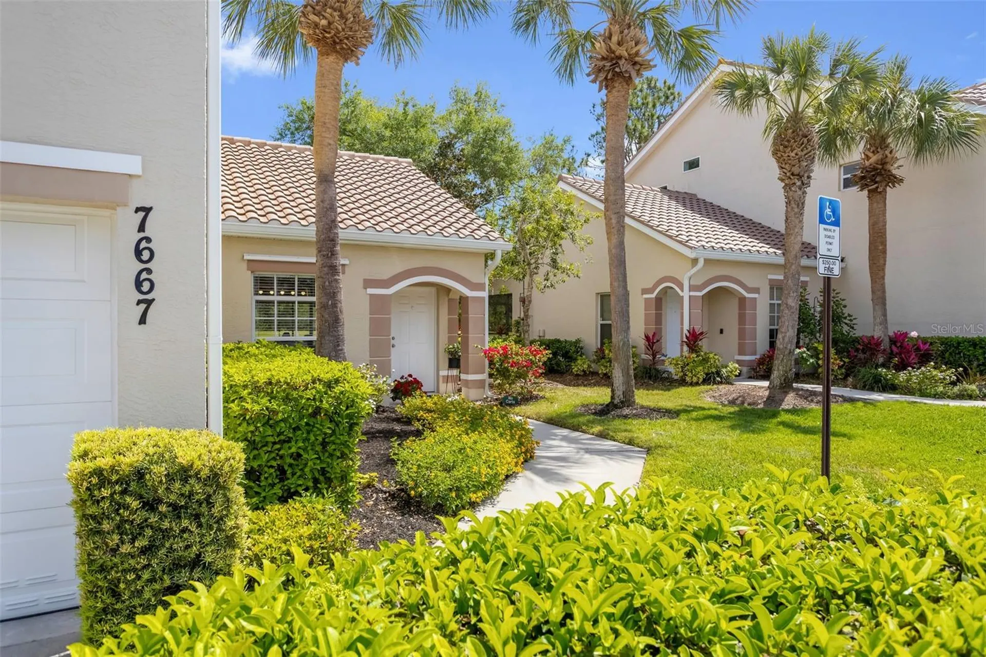 7667 Sweetbay Circle Bradenton FL 34203