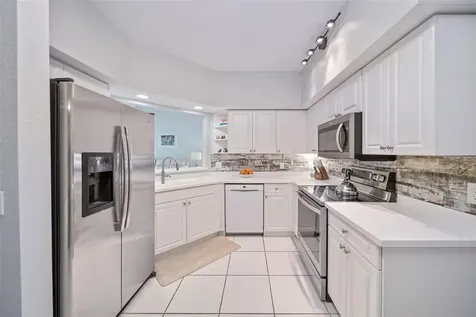 7667 Sweetbay Circle Bradenton FL 34203