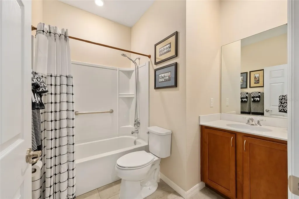 8566 SW 79th Avenue Ocala FL 34476
