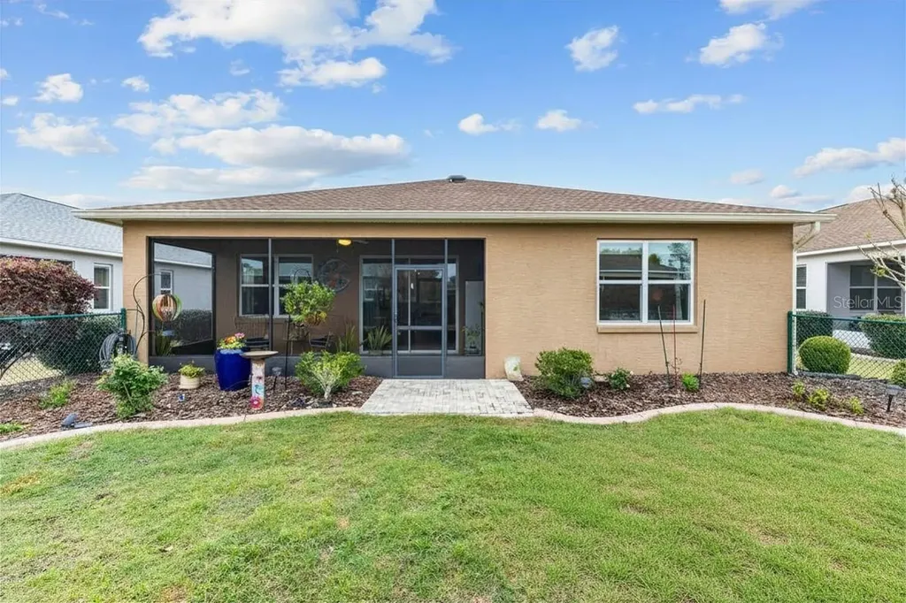 8566 SW 79th Avenue Ocala FL 34476