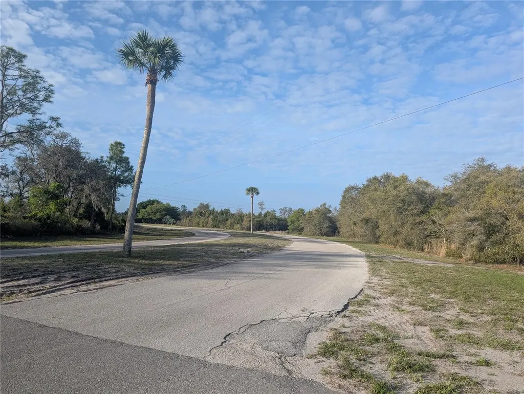 1 Allamanda Drive Indian Lake Estates FL 33855