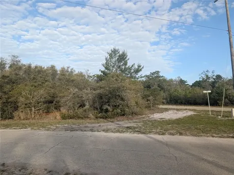 1 Allamanda Drive Indian Lake Estates FL 33855
