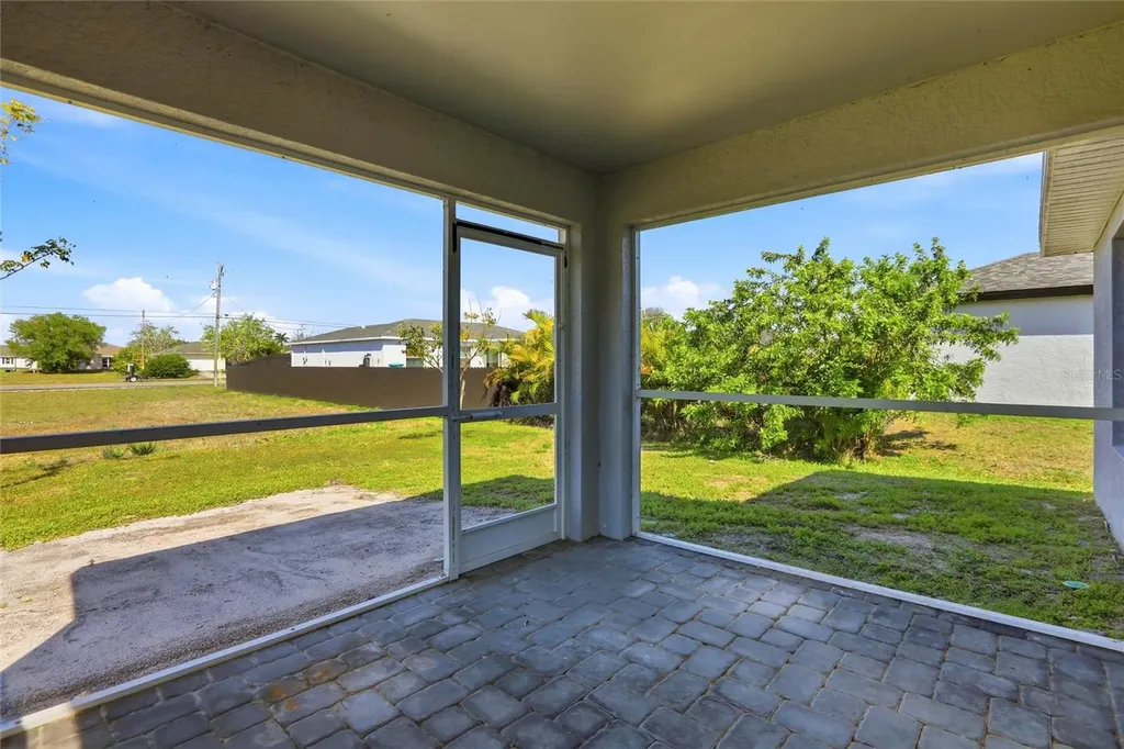 3600 NE 20th Place Cape Coral FL 33909