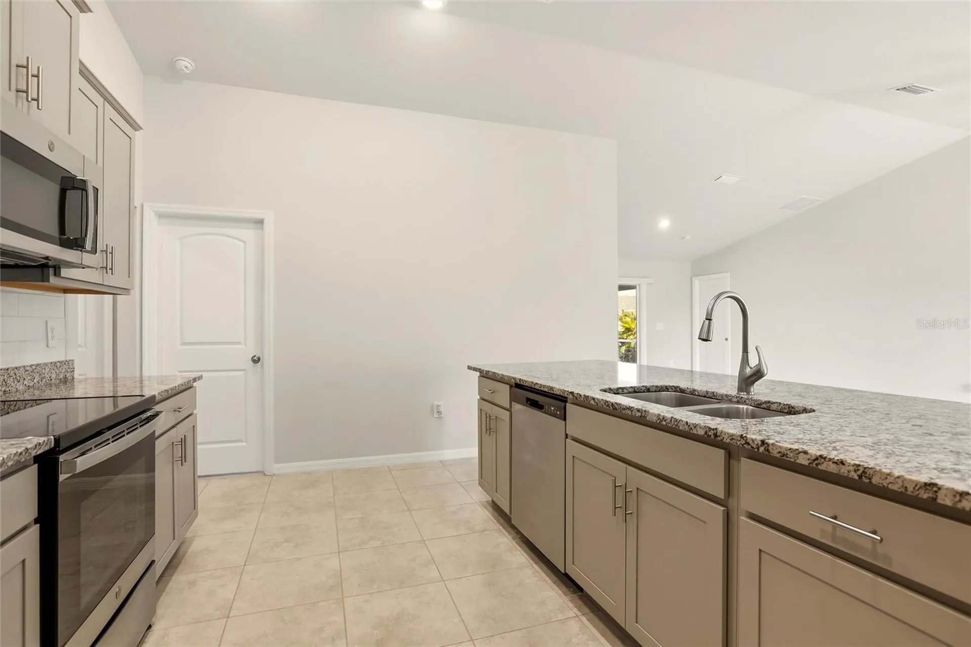 3600 NE 20th Place Cape Coral FL 33909
