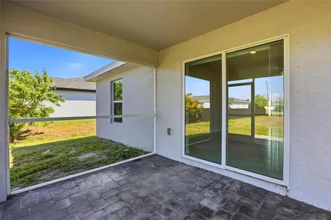 3600 NE 20th Place Cape Coral FL 33909