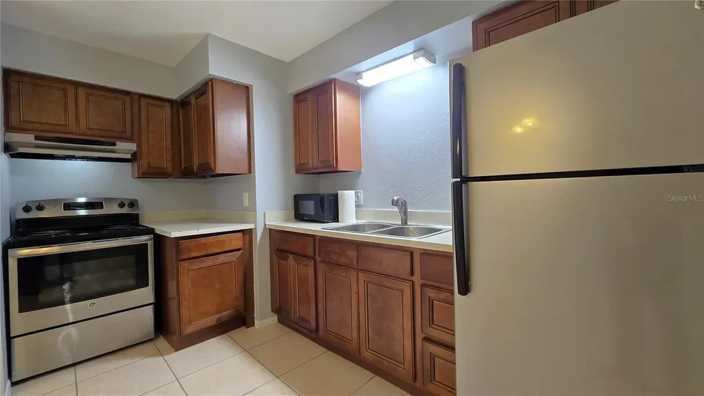 54 W Marbrisa Way Kissimmee FL 34743