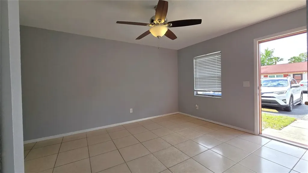 54 W Marbrisa Way Kissimmee FL 34743