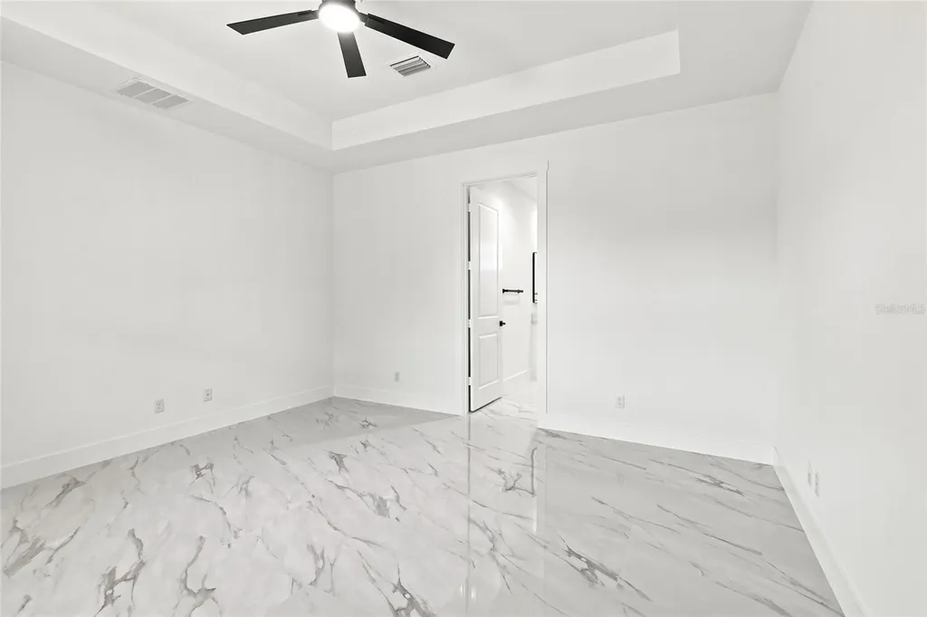 17932 NW 288th Street Okeechobee FL 34972