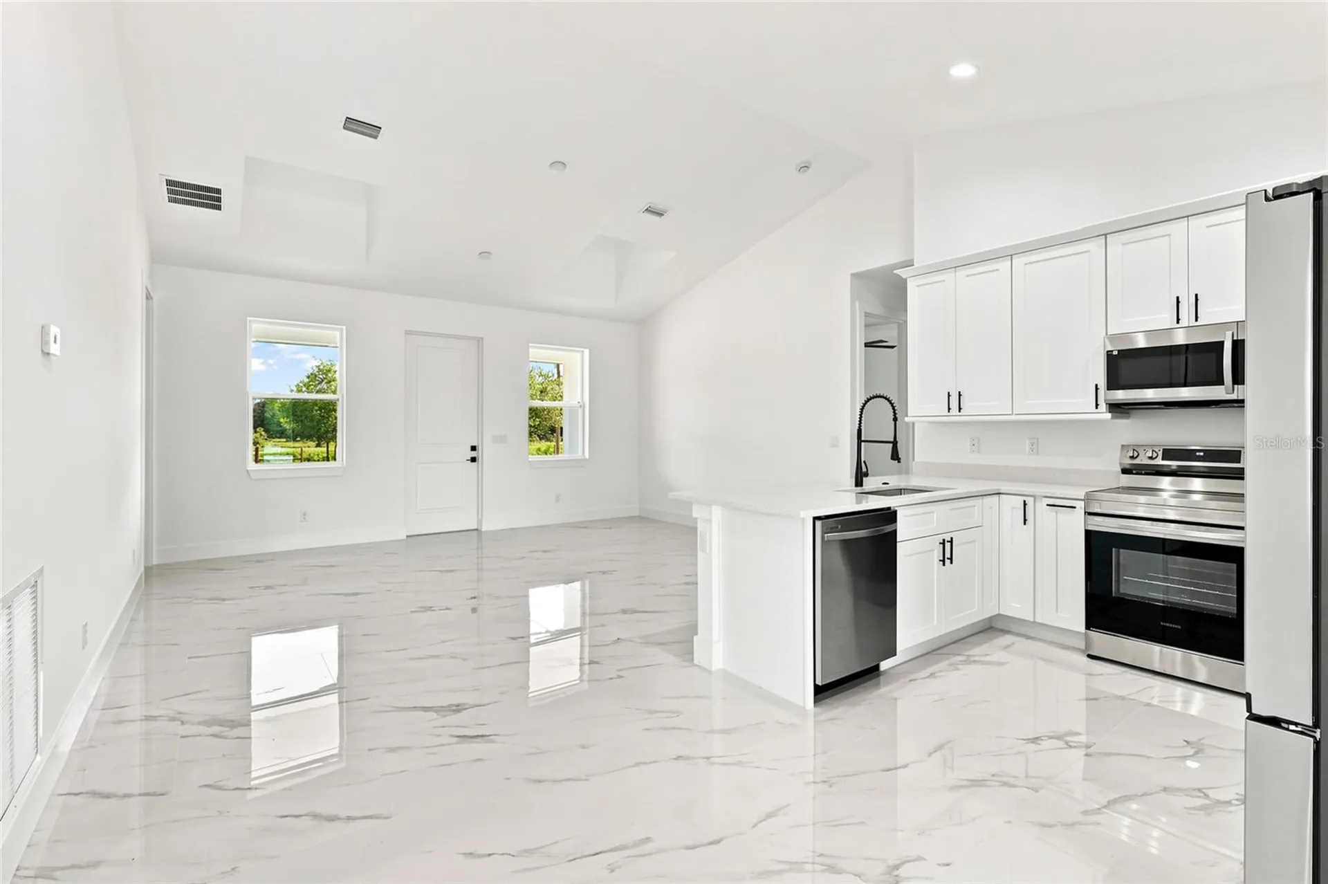 17932 NW 288th Street Okeechobee FL 34972