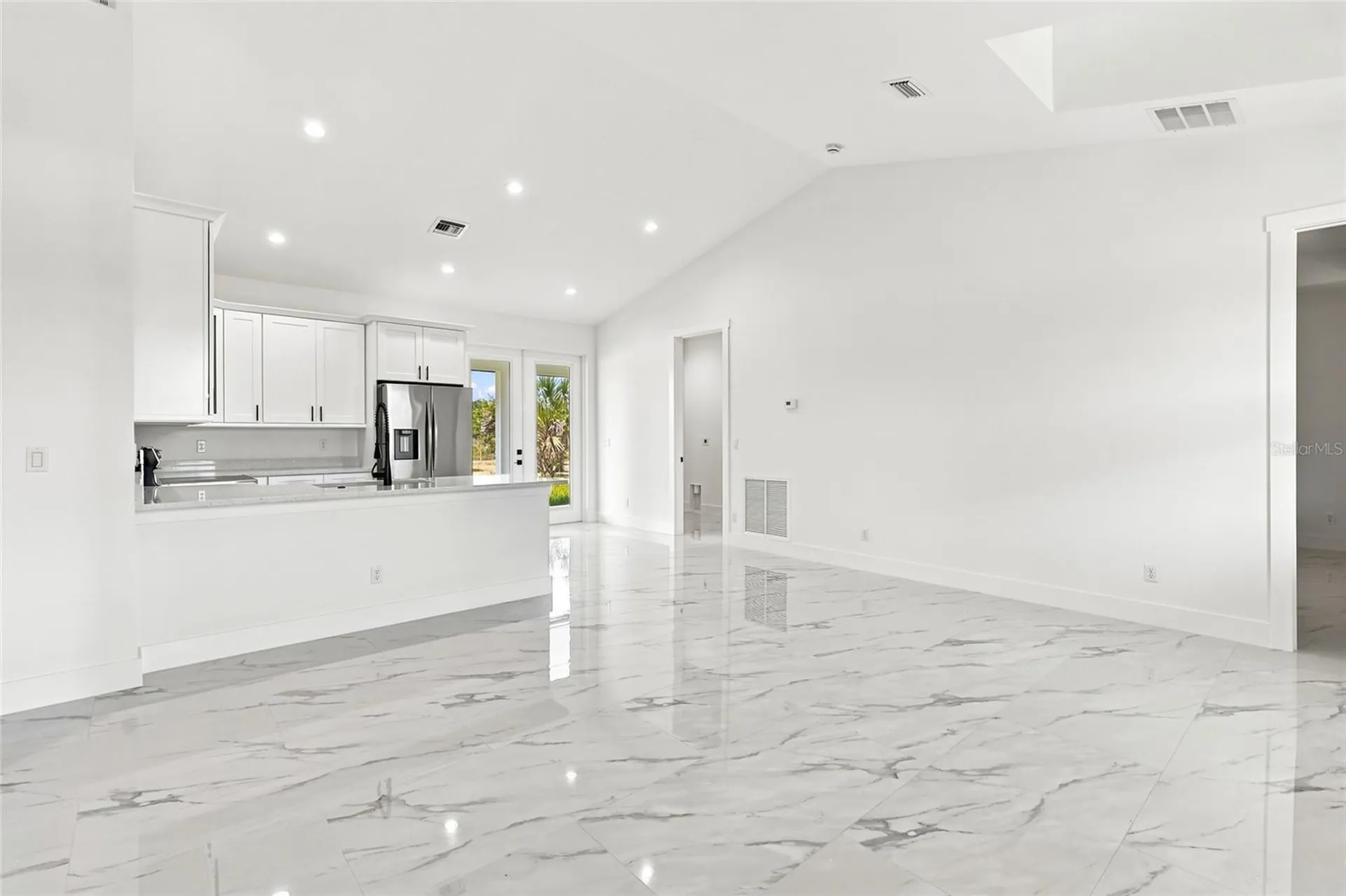 17932 NW 288th Street Okeechobee FL 34972