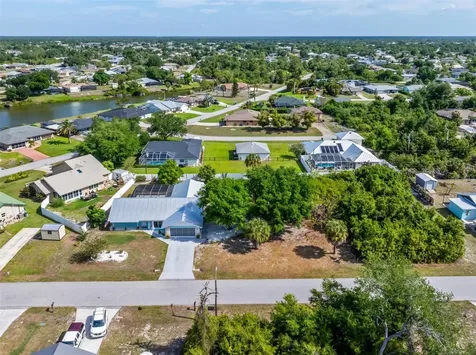 10104 Rafferty Avenue Englewood FL 34224