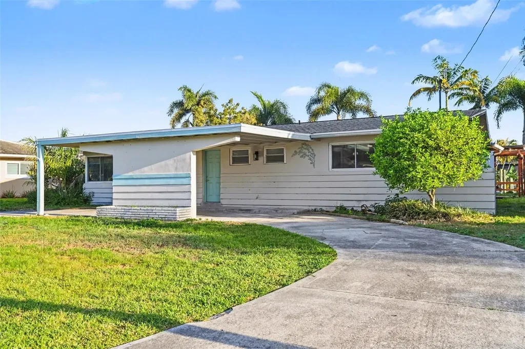 468 Grenier Drive North Fort Myers FL 33903