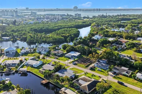 468 Grenier Drive North Fort Myers FL 33903