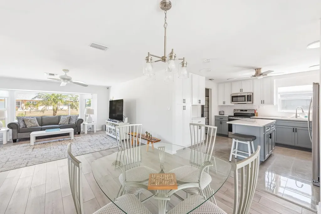 202 Caddy Road Rotonda West FL 33947
