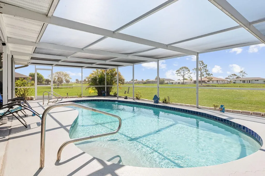 202 Caddy Road Rotonda West FL 33947