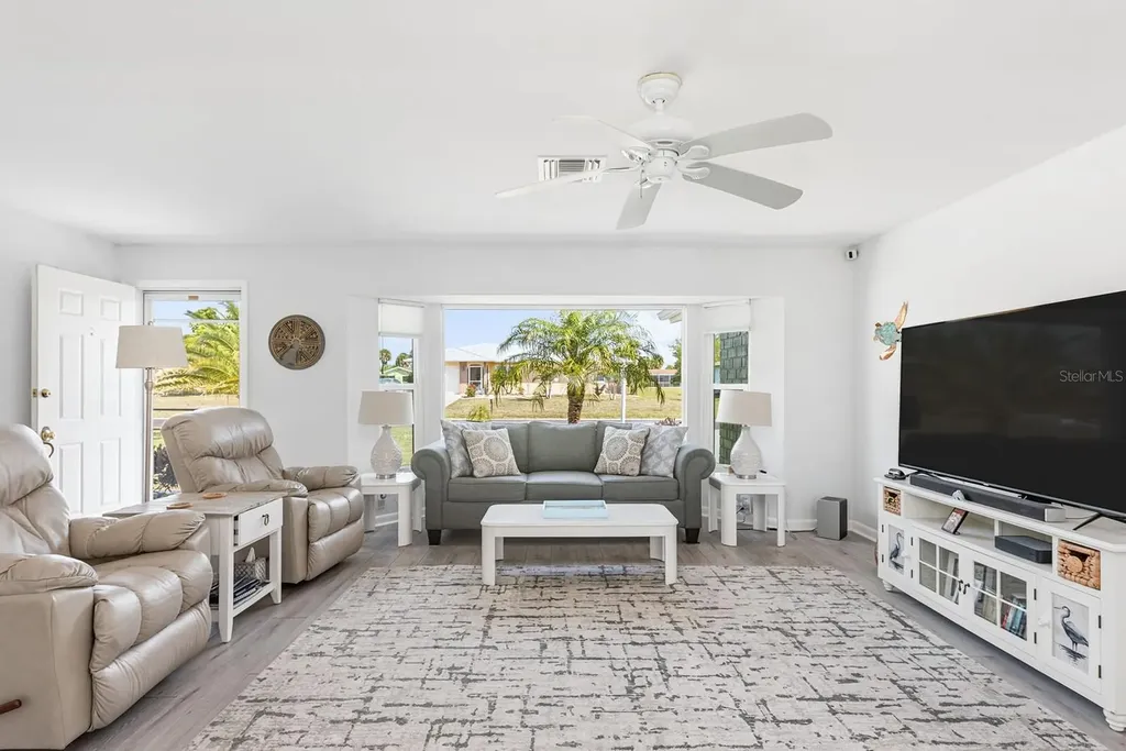 202 Caddy Road Rotonda West FL 33947