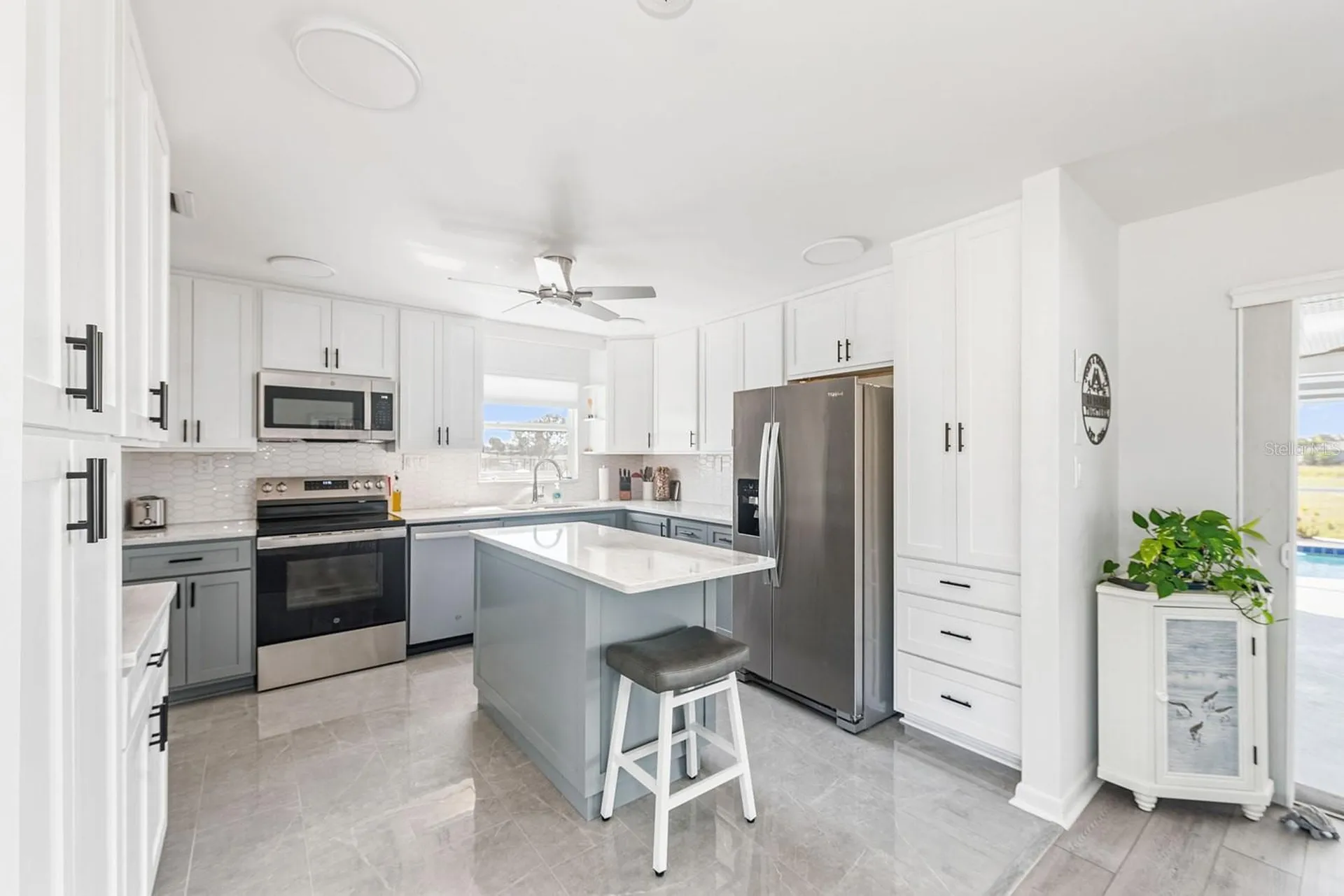 202 Caddy Road Rotonda West FL 33947