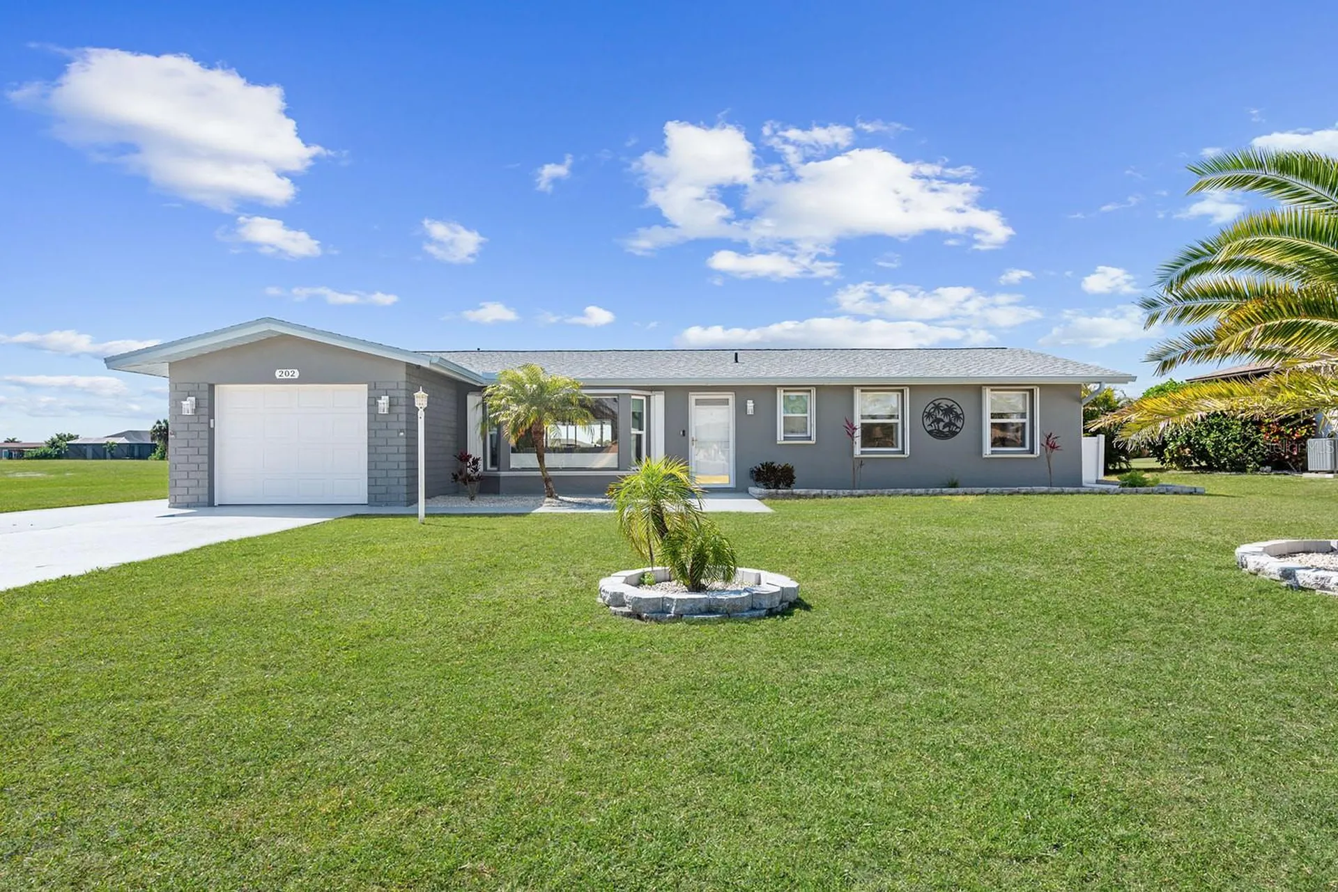 202 Caddy Road Rotonda West FL 33947