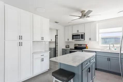 202 Caddy Road Rotonda West FL 33947