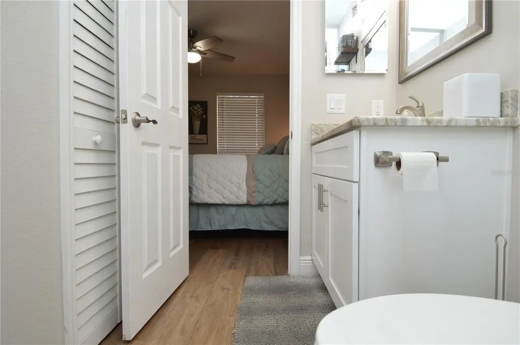 8613 Mallard Reserve Drive Tampa FL 33614