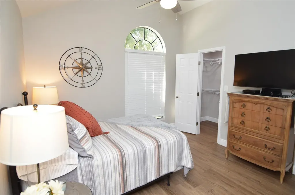 8613 Mallard Reserve Drive Tampa FL 33614