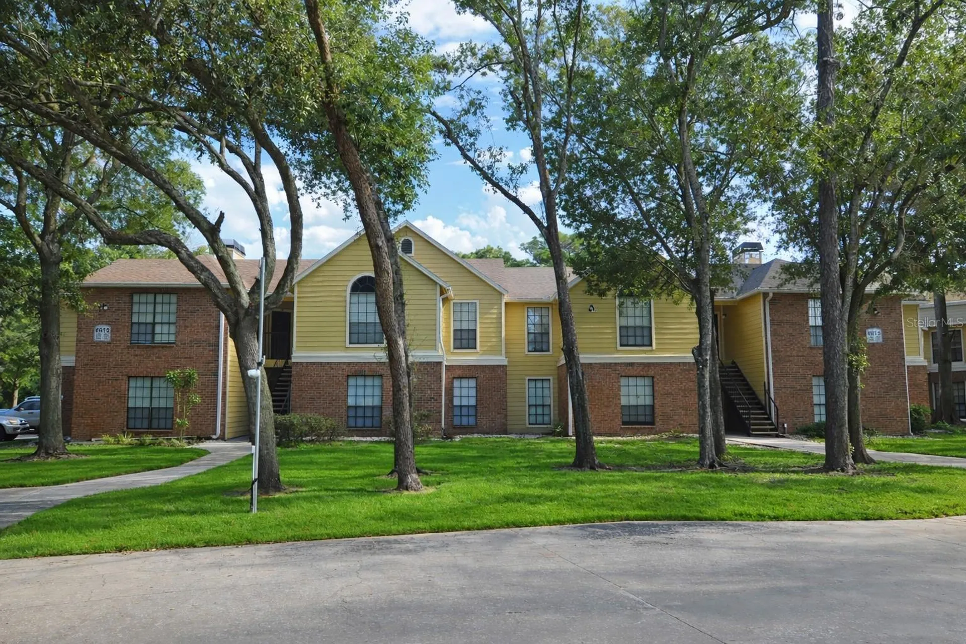 8613 Mallard Reserve Drive Tampa FL 33614