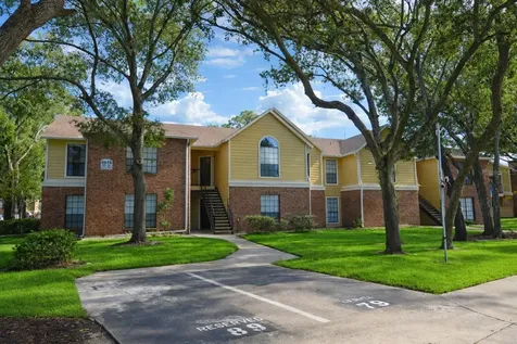 8613 Mallard Reserve Drive Tampa FL 33614