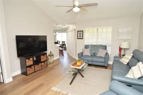 8613 Mallard Reserve Drive Tampa FL 33614
