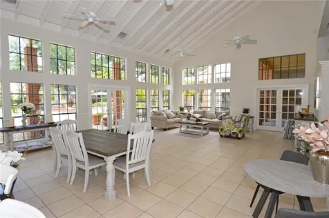 8613 Mallard Reserve Drive Tampa FL 33614