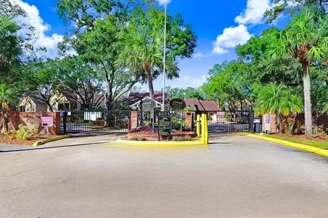 8613 Mallard Reserve Drive Tampa FL 33614