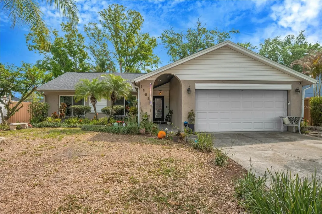 13921 Cherry Dale Lane Tampa FL 33618