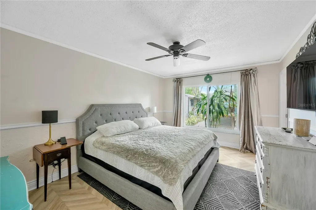 13921 Cherry Dale Lane Tampa FL 33618