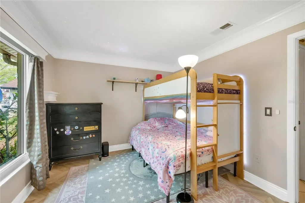 13921 Cherry Dale Lane Tampa FL 33618