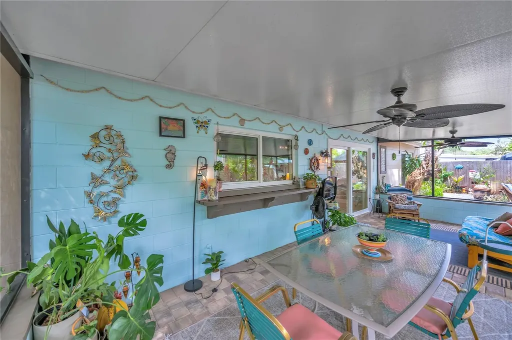 13921 Cherry Dale Lane Tampa FL 33618