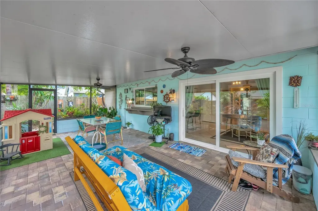 13921 Cherry Dale Lane Tampa FL 33618