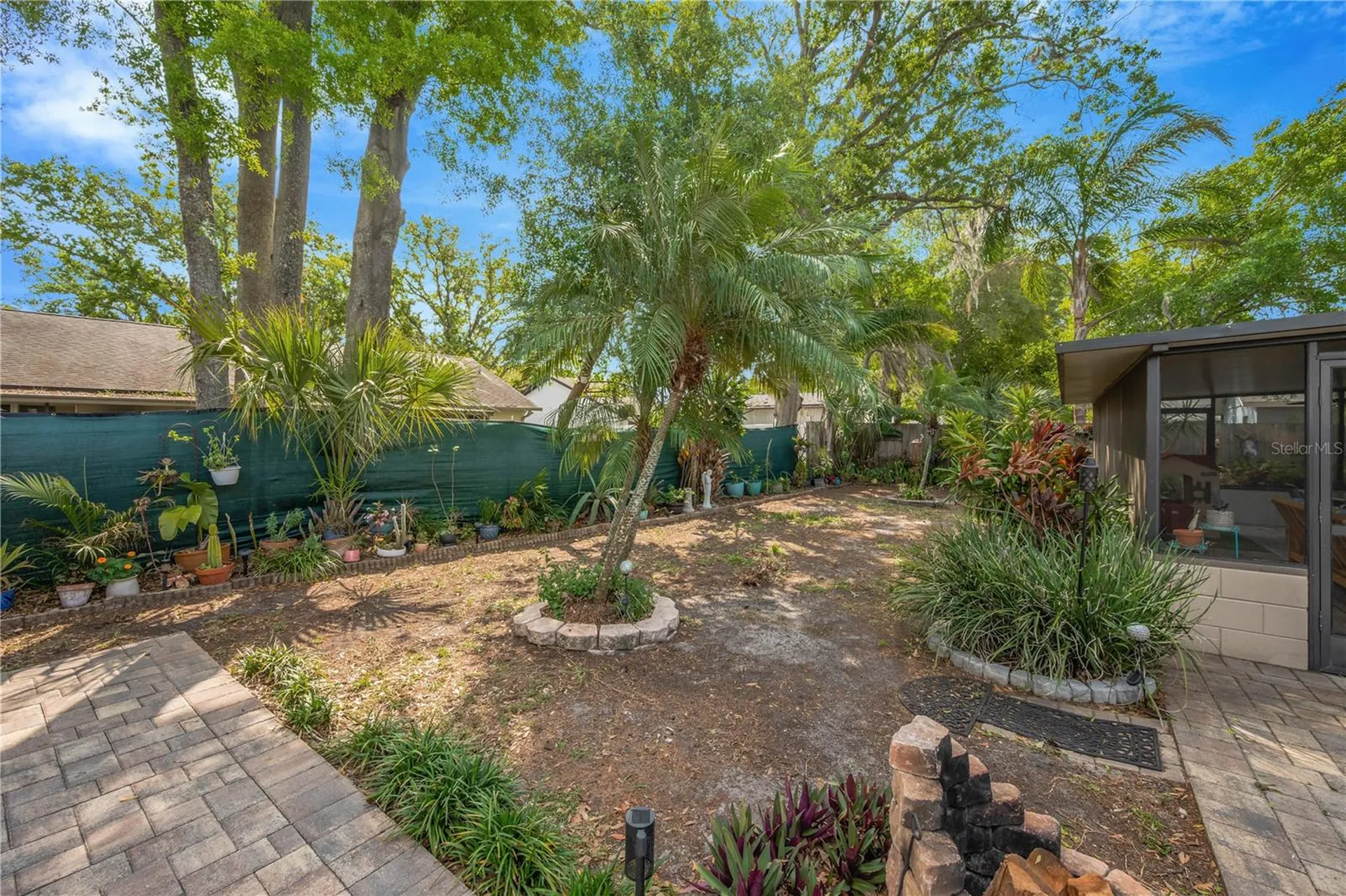 13921 Cherry Dale Lane Tampa FL 33618