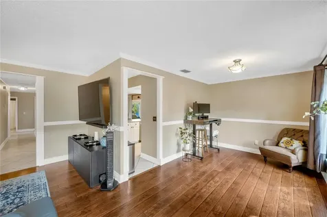 13921 Cherry Dale Lane Tampa FL 33618