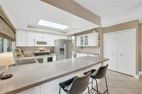 13921 Cherry Dale Lane Tampa FL 33618