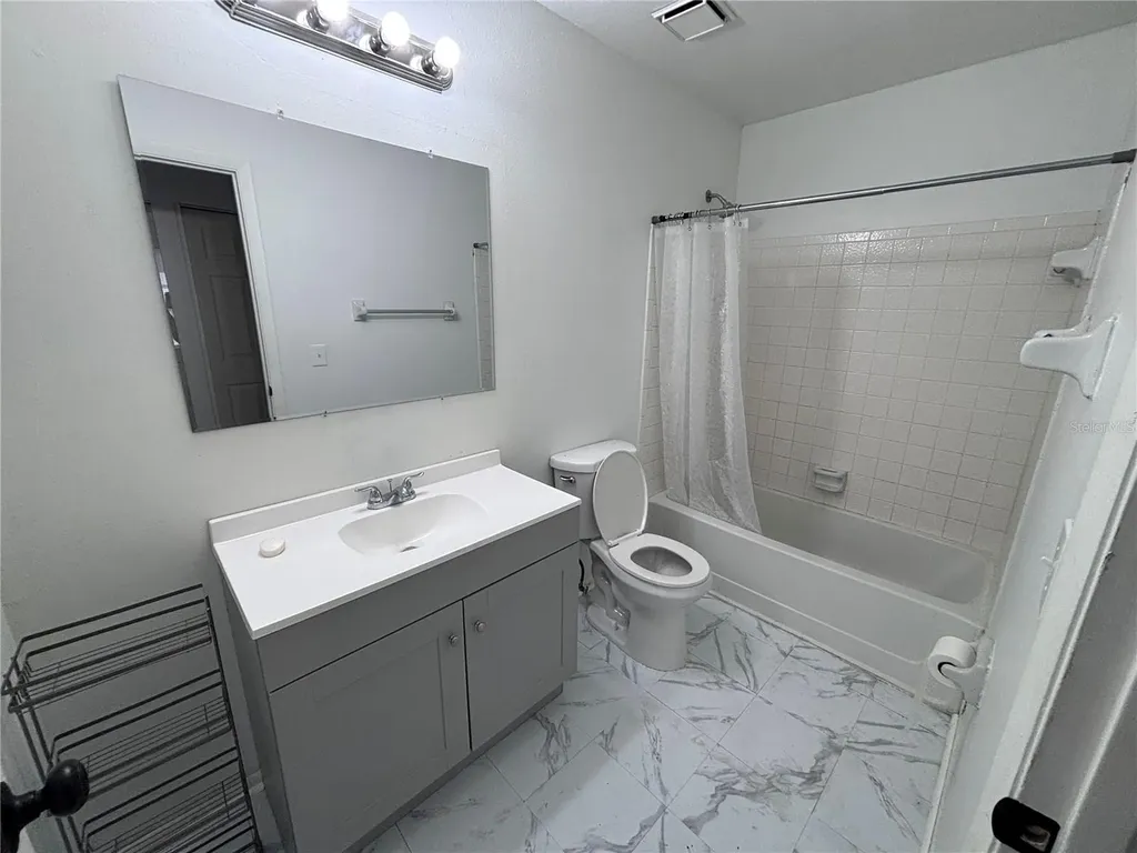 1028 Hickory Road Ocala FL 34472