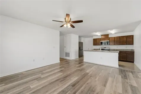 820 Overpool Avenue Davenport FL 33896