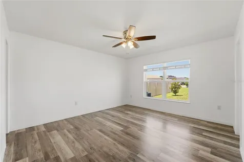 820 Overpool Avenue Davenport FL 33896