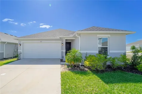 820 Overpool Avenue Davenport FL 33896