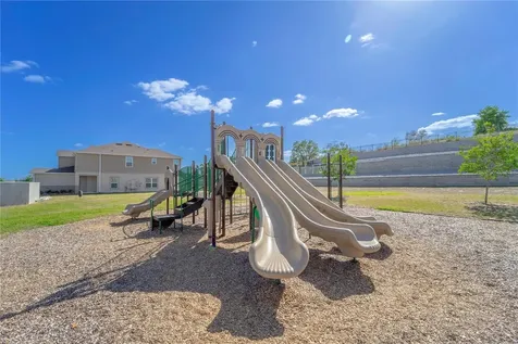 820 Overpool Avenue Davenport FL 33896