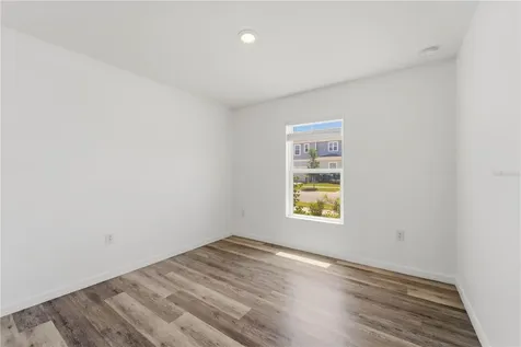 820 Overpool Avenue Davenport FL 33896