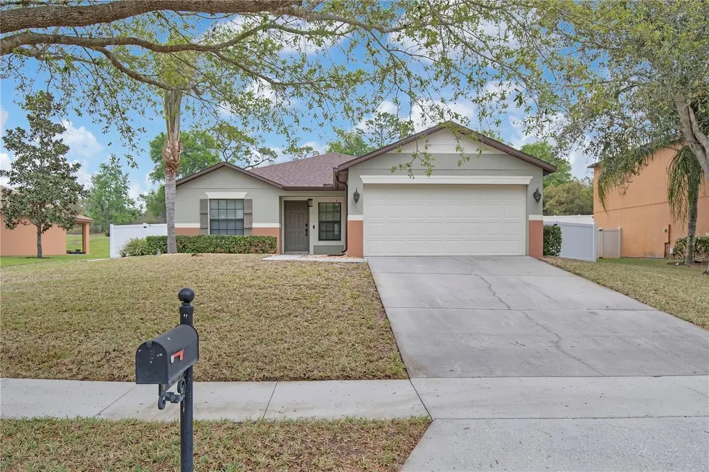 1763 Waterside Oaks Drive Orange City FL 32763