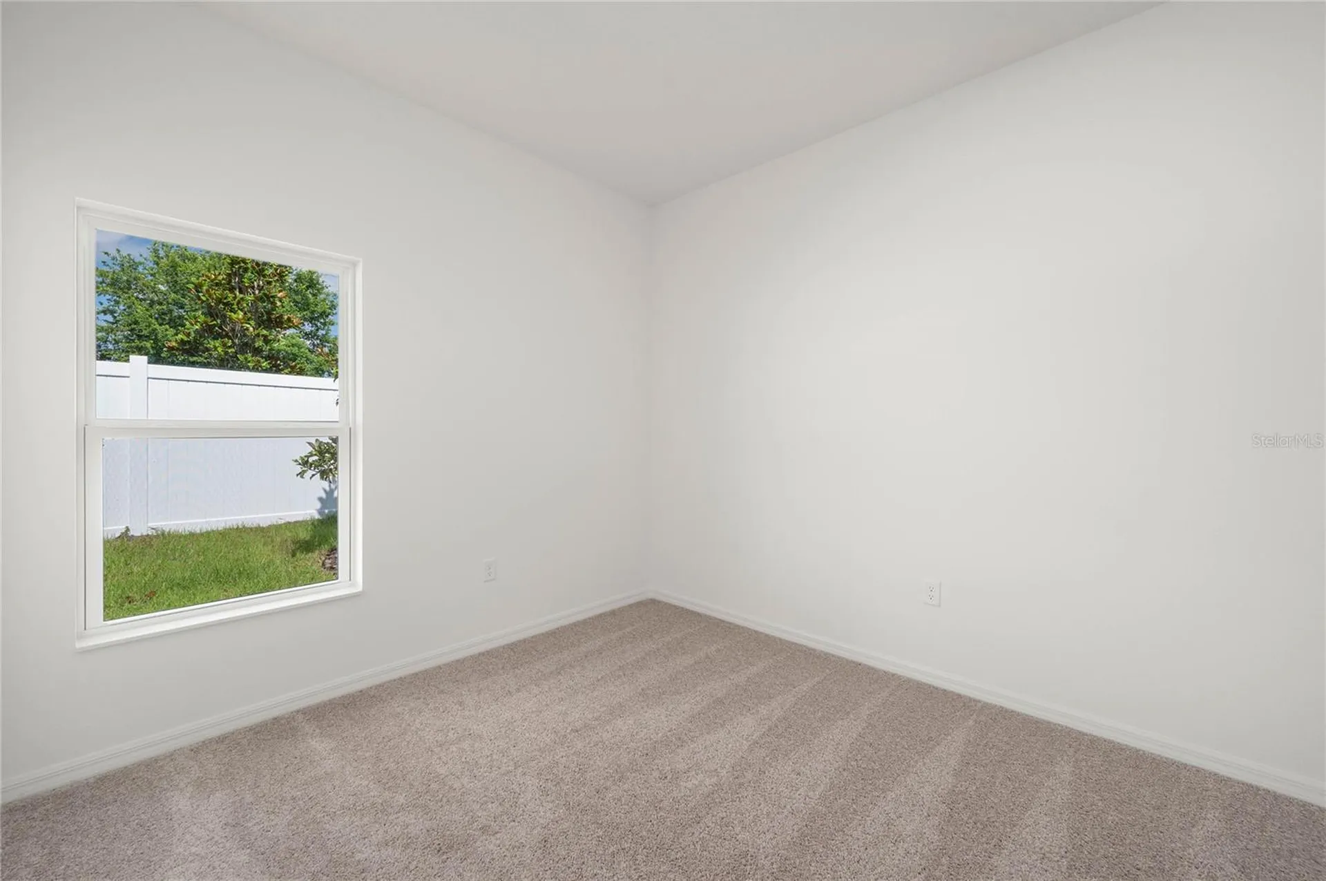 13258 Tula Loop Astatula FL 34705