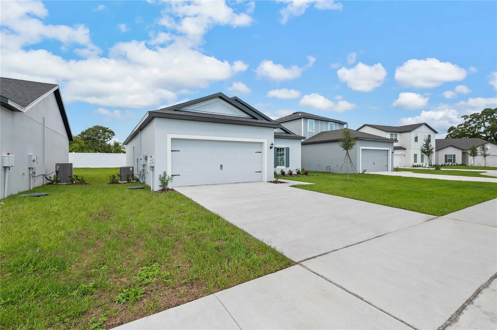 13258 Tula Loop Astatula FL 34705