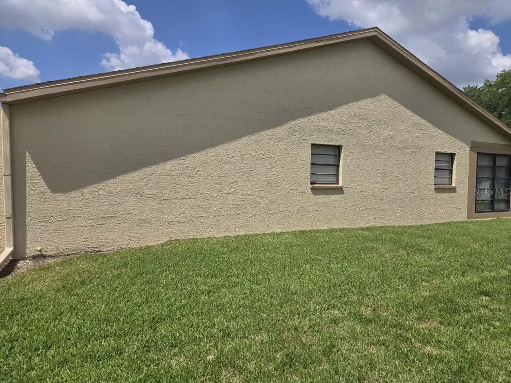 38349 Cottonwood Place Zephyrhills FL 33542