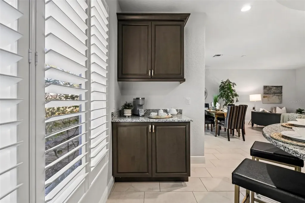 771 Date Palm Lane St Petersburg FL 33707